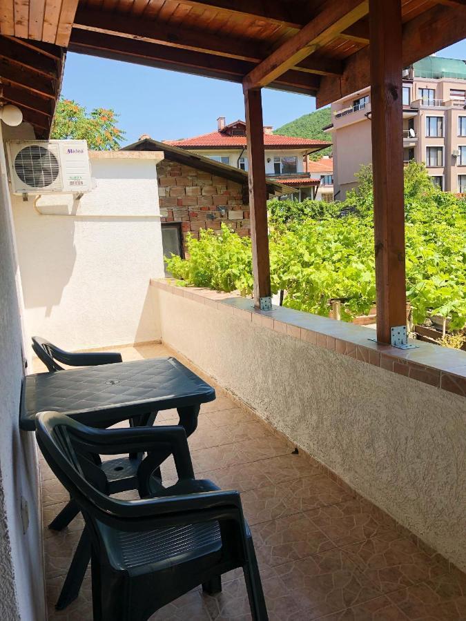 Апартаменти Балиноа Sveti Vlas Luaran gambar